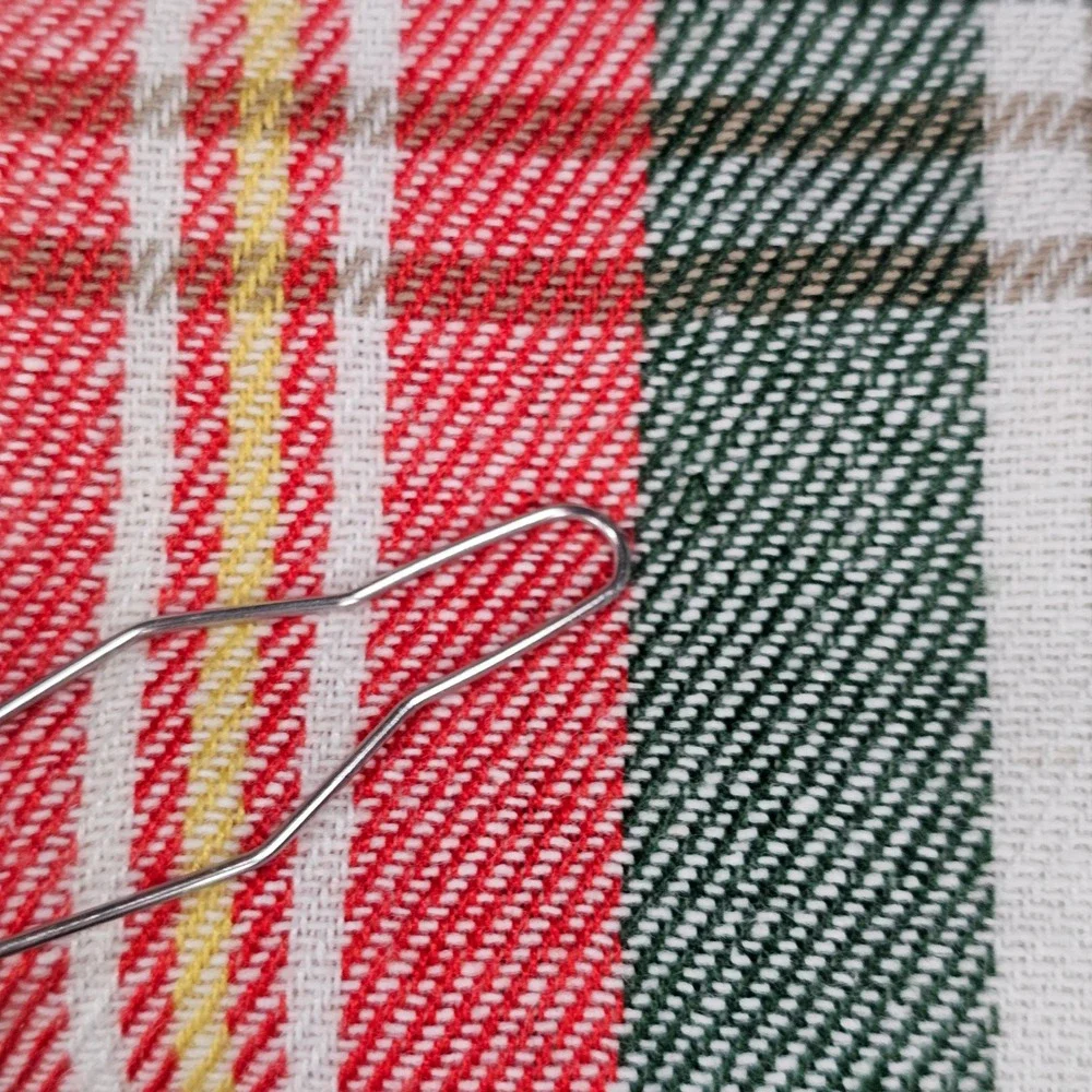 Lauren Ralph Lauren Holiday Plaid Tablecloth 51x28 Accent Runner Tartan Square